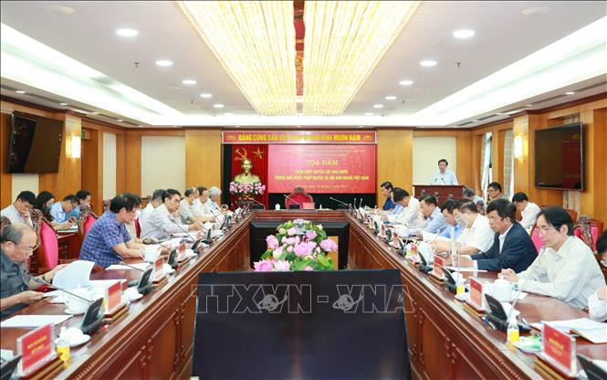 Tọa đàm "Kiểm soát quyền lực nhà nước trong Nhà nước pháp quyền xã hội chủ nghĩa Việt Nam"